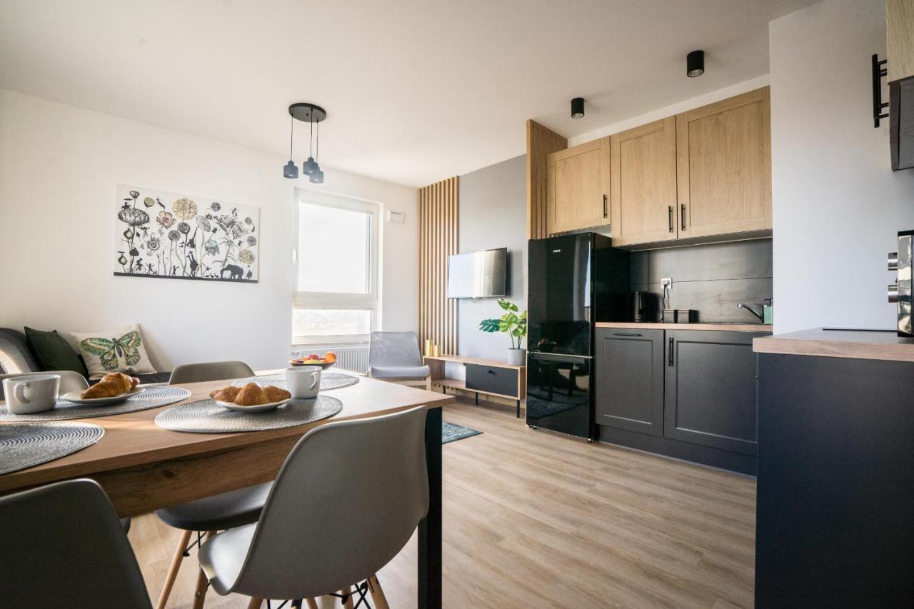 Bizapartments - Modern Flats With Parking Varšava Exteriér fotografie