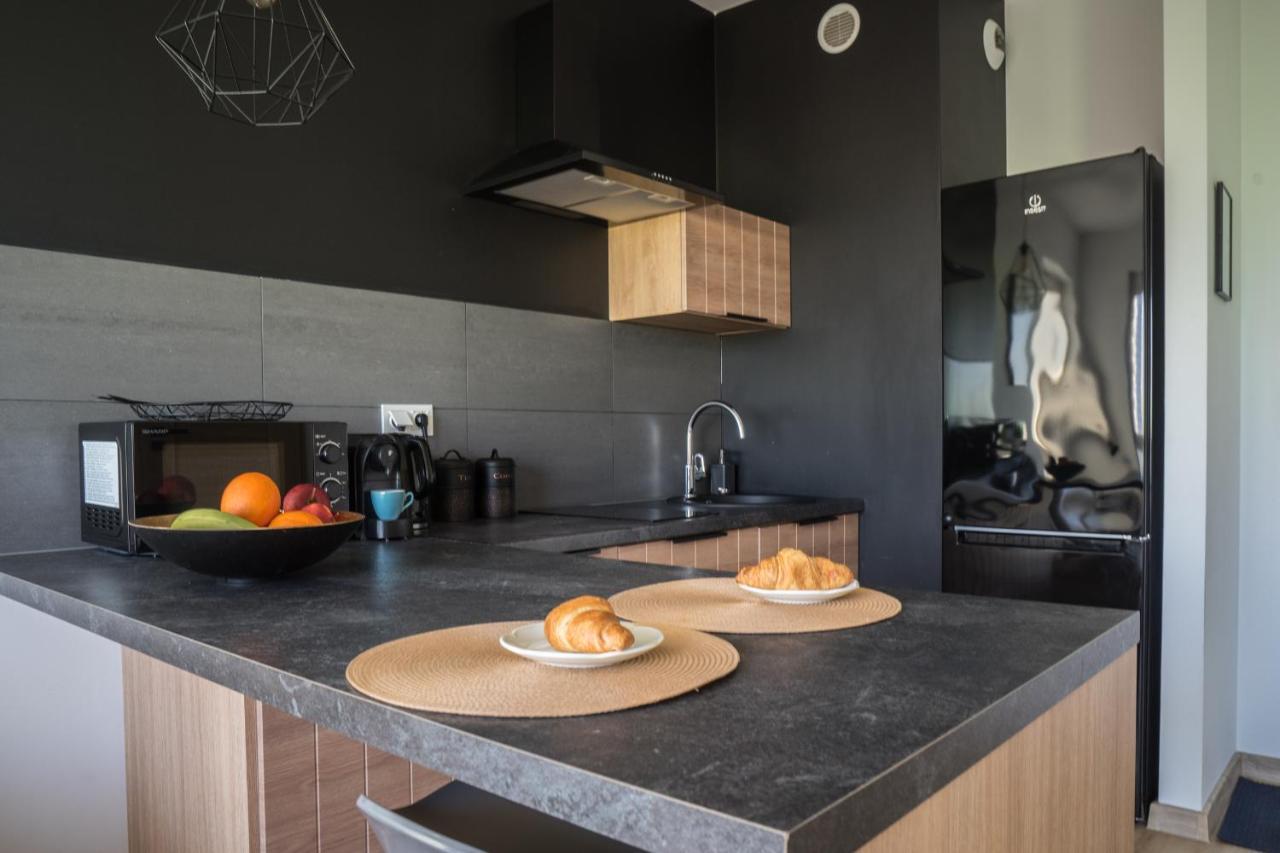 Bizapartments - Modern Flats With Parking Varšava Exteriér fotografie